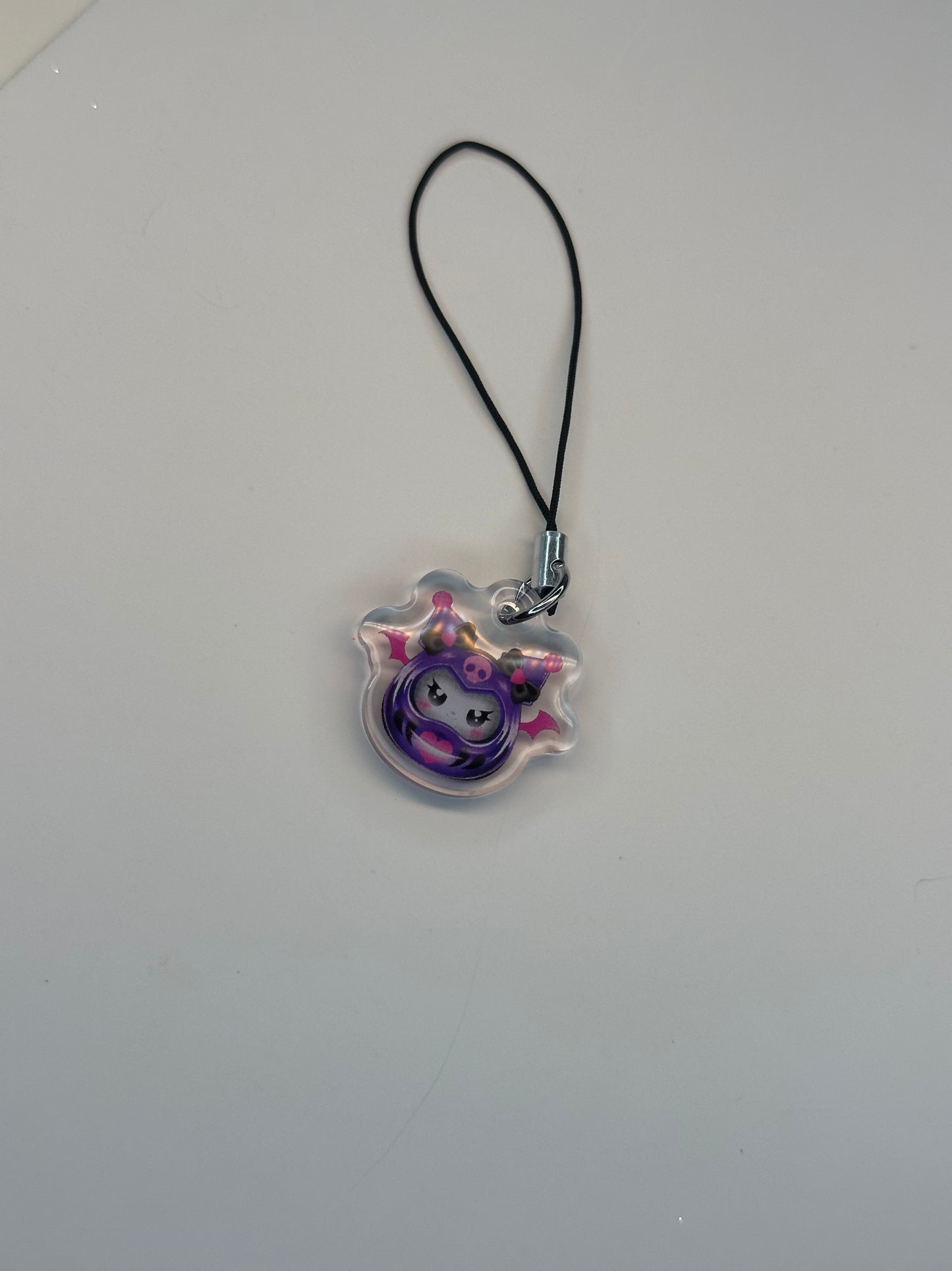 Kuro Phone Charm