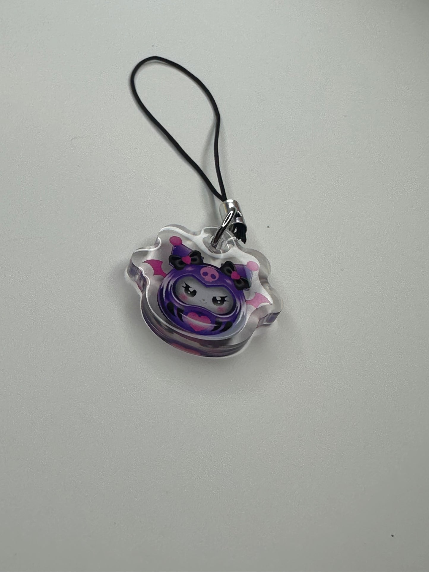 Kuro Phone Charm