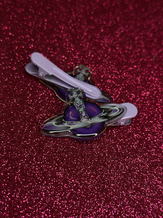 Vivi orb hairclip