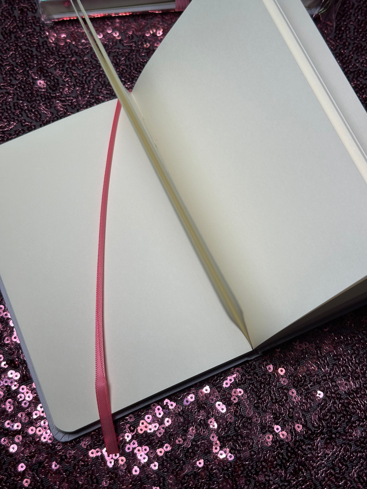 Hachi Leatherette Sketchbook