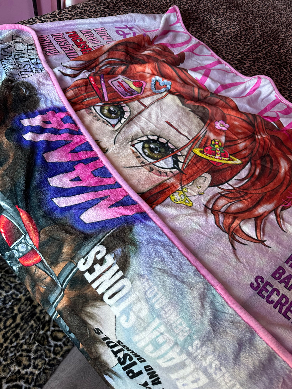 Tokyo Beat Nana Throw Blanket